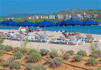Chorvátsko - Šibenik - Solaris Kids Hotel Andrija - pláž