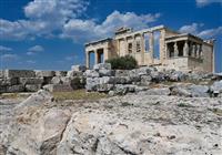 Erechteion patrí spoločne s Parthenonom k najkrajším stavbám celej aténskej Akropoly. foto: Tomáš Ku