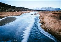 Island - polárna žiara - Zamŕzajúca voda na planine ?ingvellir je tiež rozhodne fotogenická. foto?: Adam Chylík — BUBO - 3