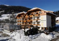 (© Hotel Almrausch) -  Lyžovačky v Alpách, www.hitka.sk