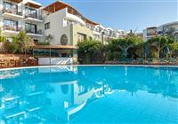 Arminda Hotel & Spa - bazén pri hoteli - 2