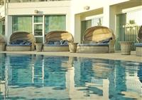Melissi Beach - bazén pre dospelých v hoteli Melissi Beach - 2