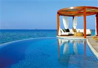 Najlepšie hotely sveta: W Maldives - Ak túžite prebrať sa každé ráno vo vodnej vile postavenej na lagúne, potom si namiesto Beach Oasis v - 2