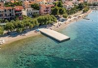 Mobilný dom Krešo - Dovolenka / zájazdy / cestovanie, Chorvátsko, Vodice, mobilný dom Krešo - pláž Lovetovo - 2