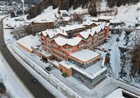 Adamello Resort – 6denní lyžařský balíček se skipasem a dopravou v ceně - 2