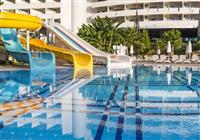 Dizalya Palm Garden - bazén so šmýkačkami - 3