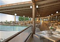 Ninos Grand Beach Hotel & Resort - 4