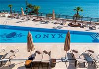 Onyx Beach Residence - 2