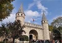Istanbul, Baku a Šeki - Palác Topkapi bol niekoľko storočí sídlom osmanských sultánov a nazrieme za jeho brány, aby sme obja - 3